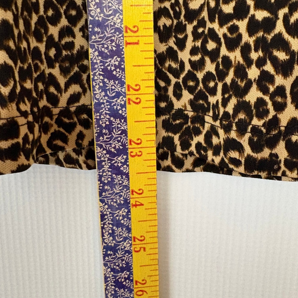 Ann Taylor Petites Leopard Print Mock Neck Sleeveless Shell Top Rayon Large - Picture 3 of 8